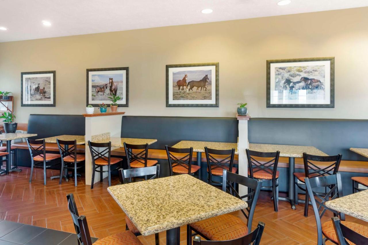 Best Western Plus The Inn At Horse Heaven Prosser Extérieur photo